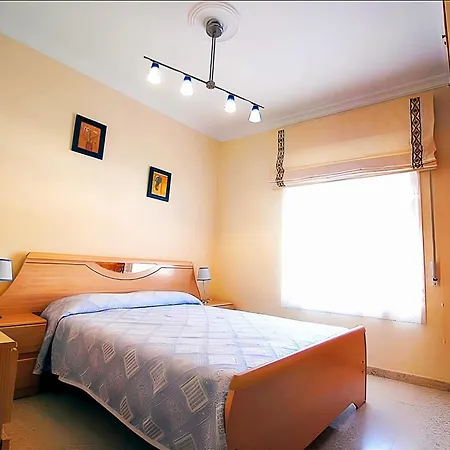 Apartamento En Conil Con Garaje Privado Y Cerca De La Playa - Es-180-2 Conil De La Frontera