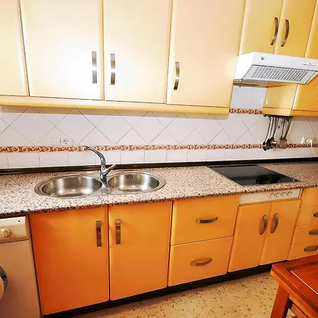 Apartamento En Conil Con Garaje Privado Y Cerca De La Playa - Es-180-2 * Conil De La Frontera